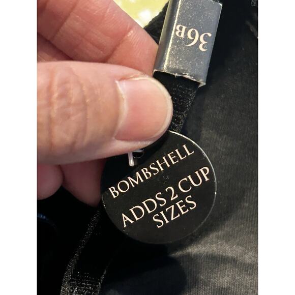 NWT Victoria’s Secret Bombshell Lace Mesh Push-Up Bra Black 36B - Picture 7 of 7